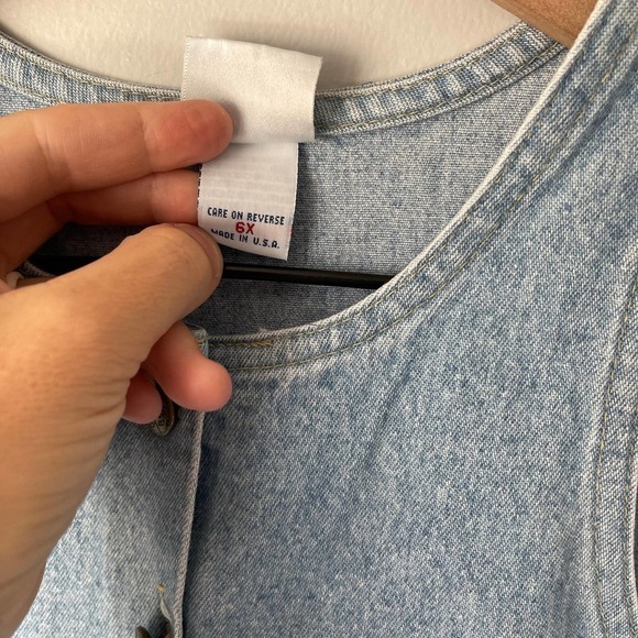 Vintage OshKosh Girl's Denim Button Front Sleeveless Dress Size 6x - Picture 4 of 5